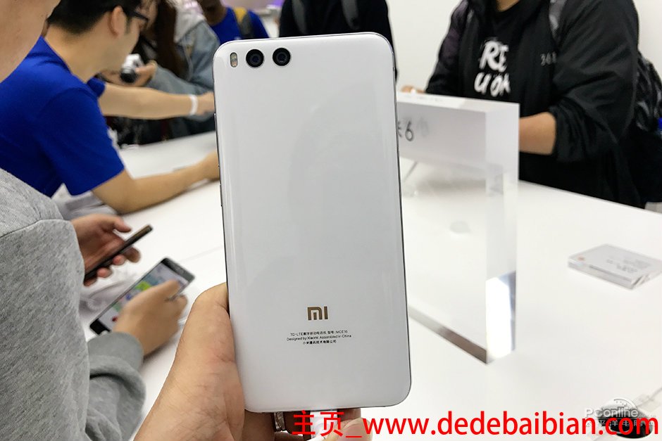 现在小米6的系统是多少钱一张