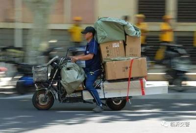 邮句送快递一月多少钱三轮车