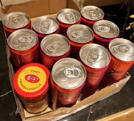 寄一箱可乐多少运费