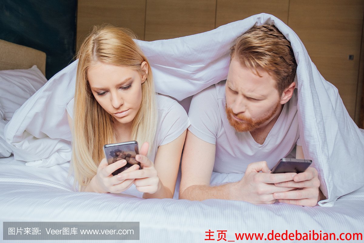 给女朋友买多少钱手机合适吗