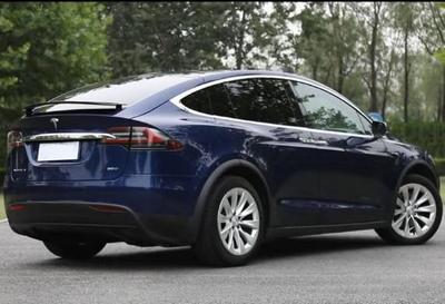 model x 车身多少重