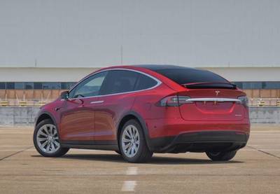 model x 车身多少重