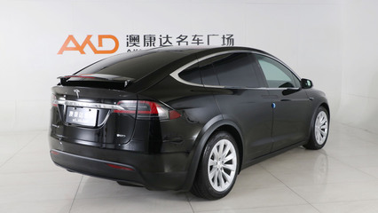 model x 车身多少重