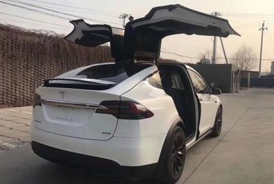 model x 车身多少重