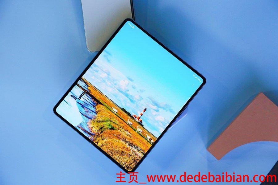 最新华为折叠屏多少钱一台