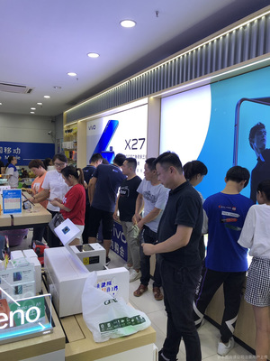 手机店检查手机多少钱啊