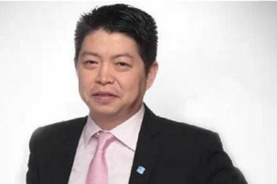 沈亚多少岁唯品会