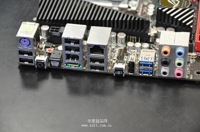 usb主板电压是多少的
