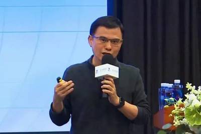 张志东手机是多少