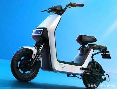 小牛电车加电池多少钱一个