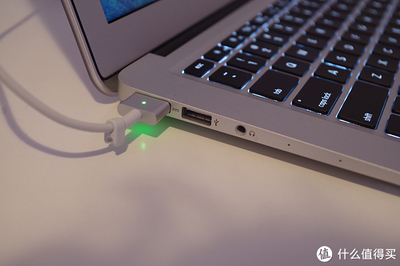 macbook air有多少个usb接口