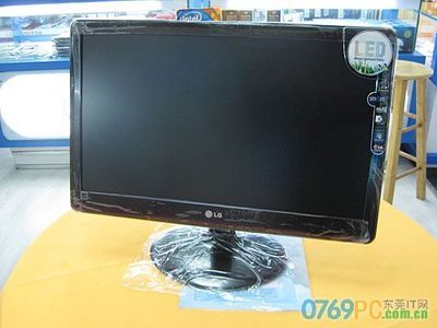lg显示器22寸多少钱