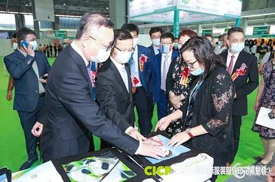 耐克变色体恤多少钱