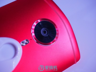 美图t8后置摄像头多少像素