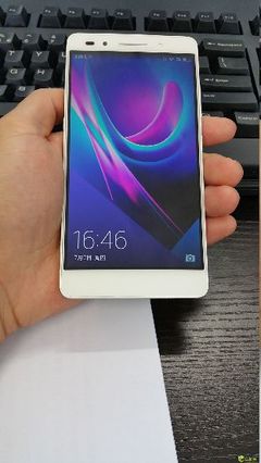 华为荣耀七.机多少钱